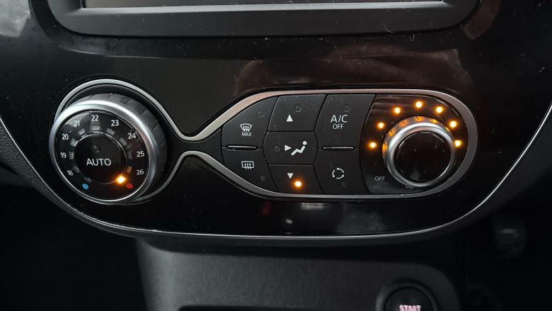 Renault Captur 1.5 dCi 90 Iconic 5dr Diesel Hatchback